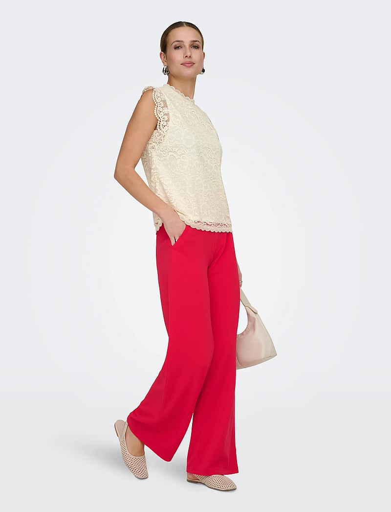 JDY - JDYLOTAS S/L LACE TOP JRS NOOS - Ärmellose blusen - cloud dancer - 4