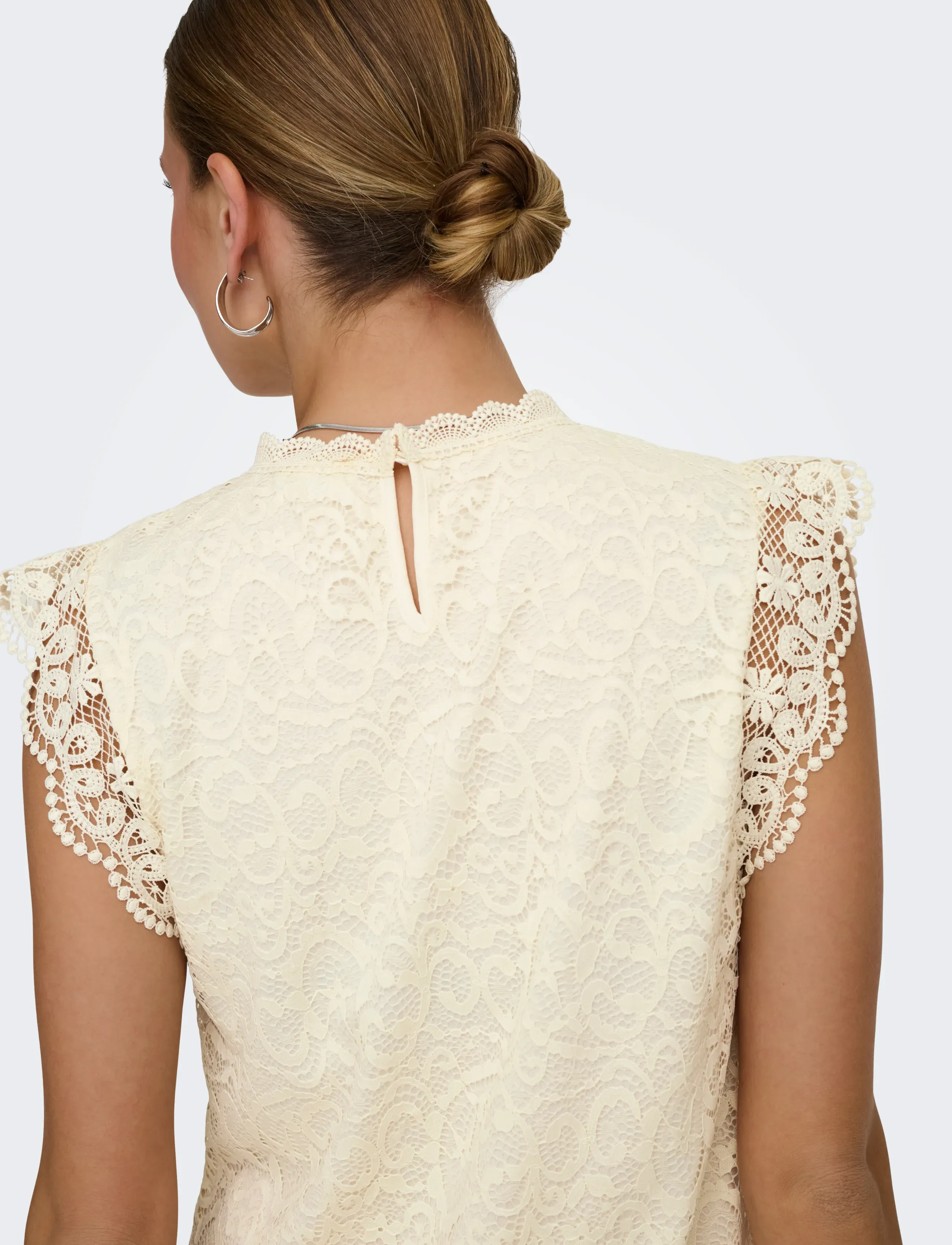 JDY - JDYLOTAS S/L LACE TOP JRS NOOS - Ærmeløse bluser - cloud dancer - 5