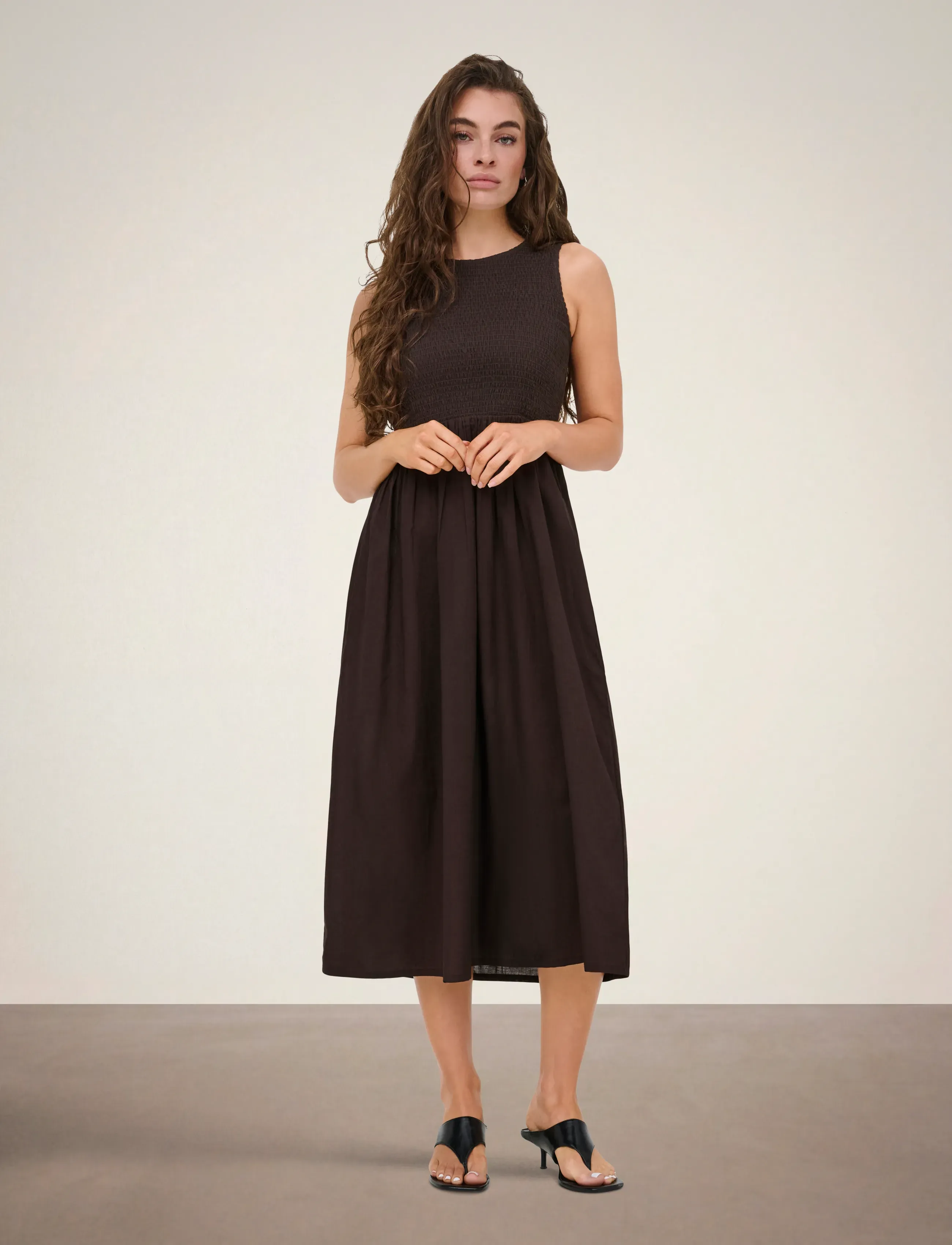 JDY - JDYDIEGO S/L SMOCK MIDI DRESS WVN NOOS - robes de fête - chocolate torte - 4