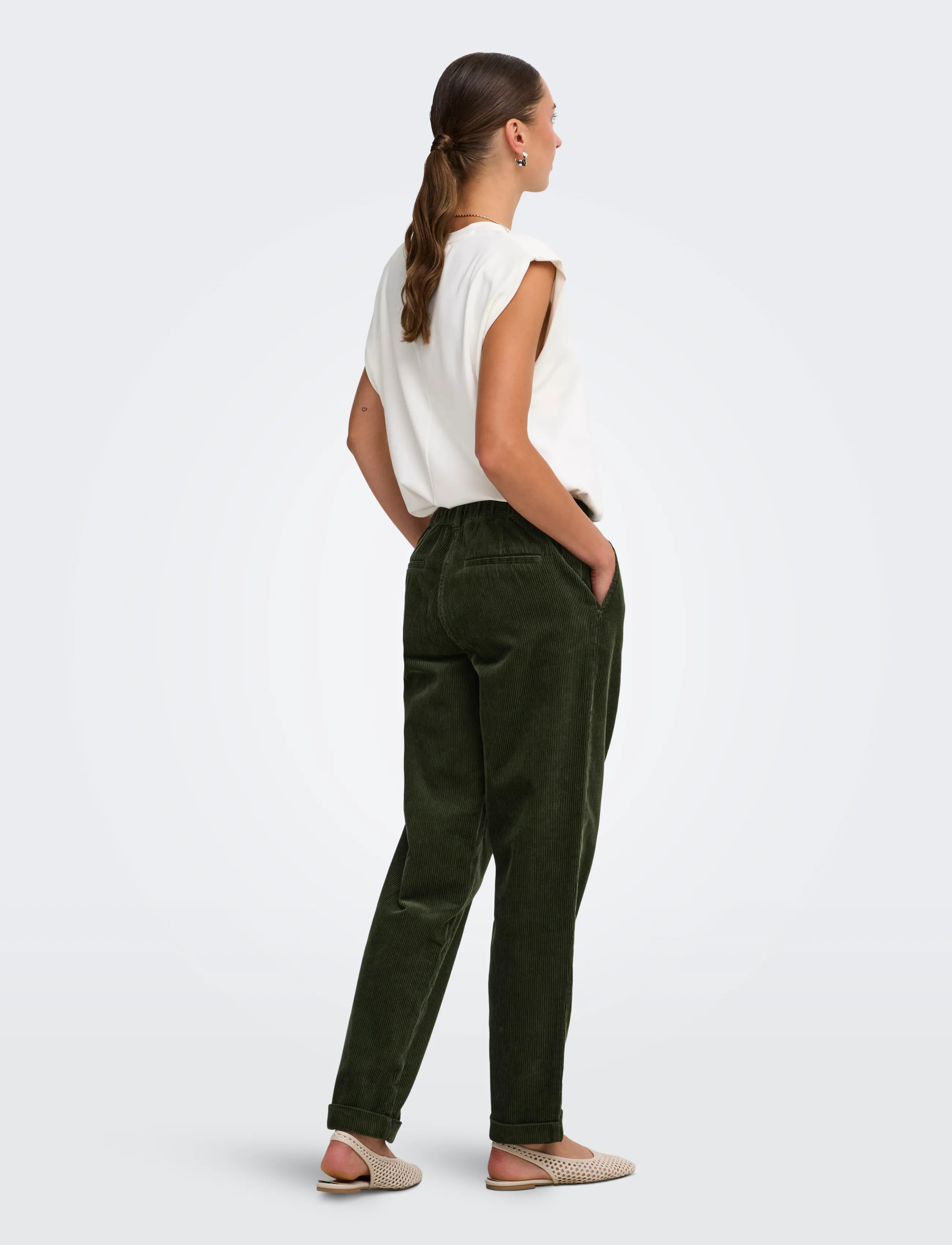 JDY - JDYSHIRAZ MW ANK PANT PNT - chinos - forest night - 3