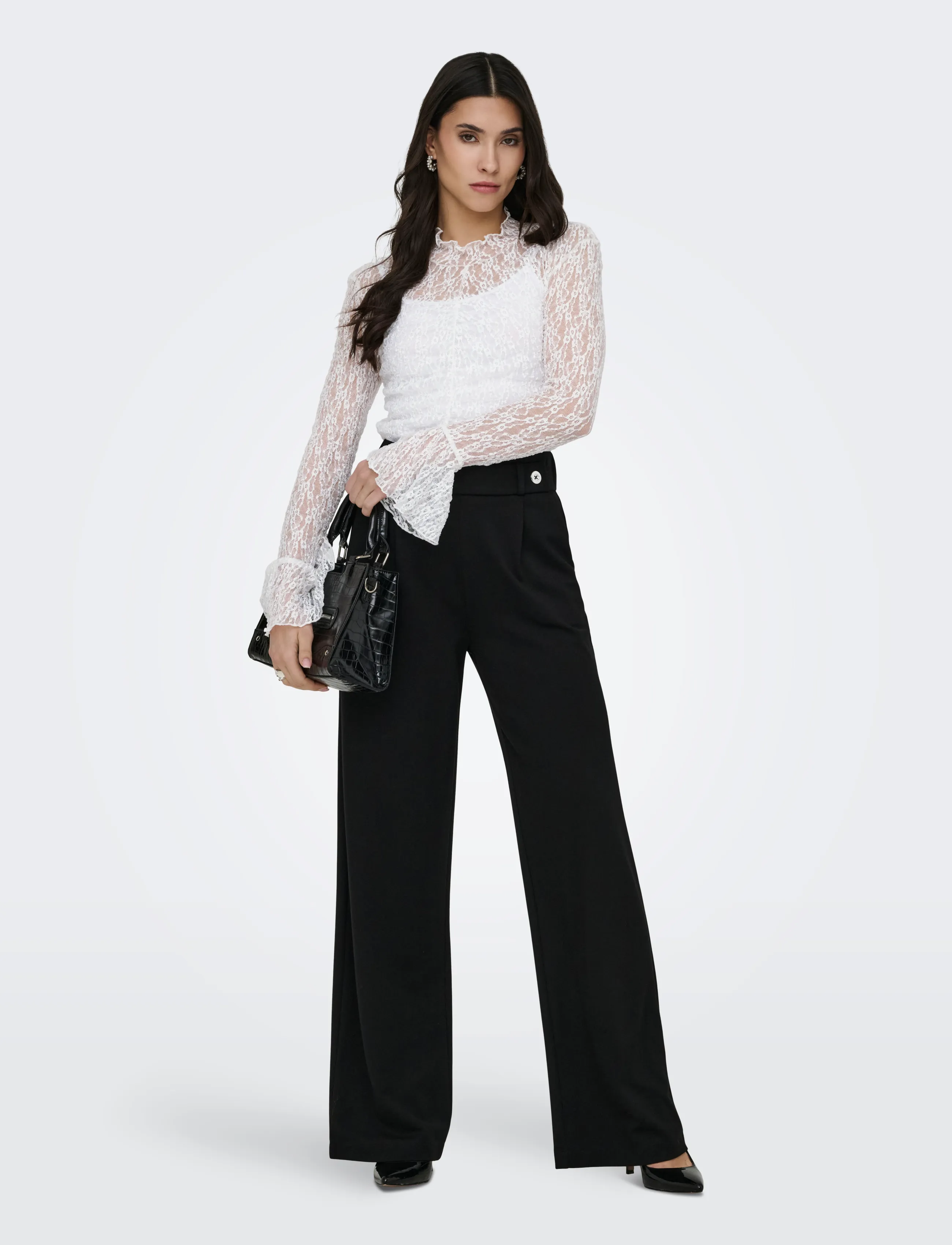 JDY - JDYLALA L/S HIGH NECK LACE TOP JRS - sügisesed riided - cloud dancer - 4