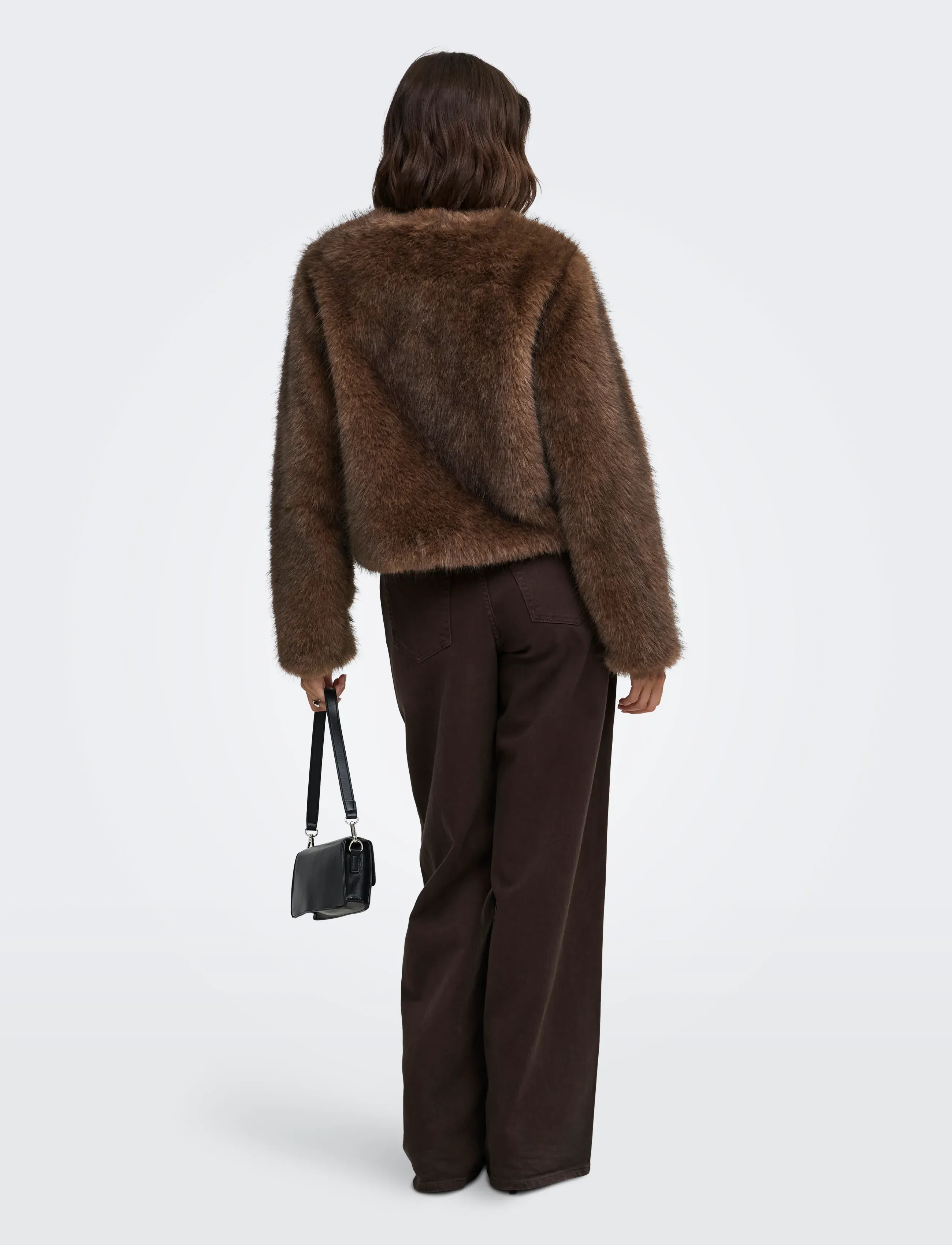 JDY - JDYAMY FAUX FUR SHORT JACKET OTW - fuskpäls - chocolate torte - 3