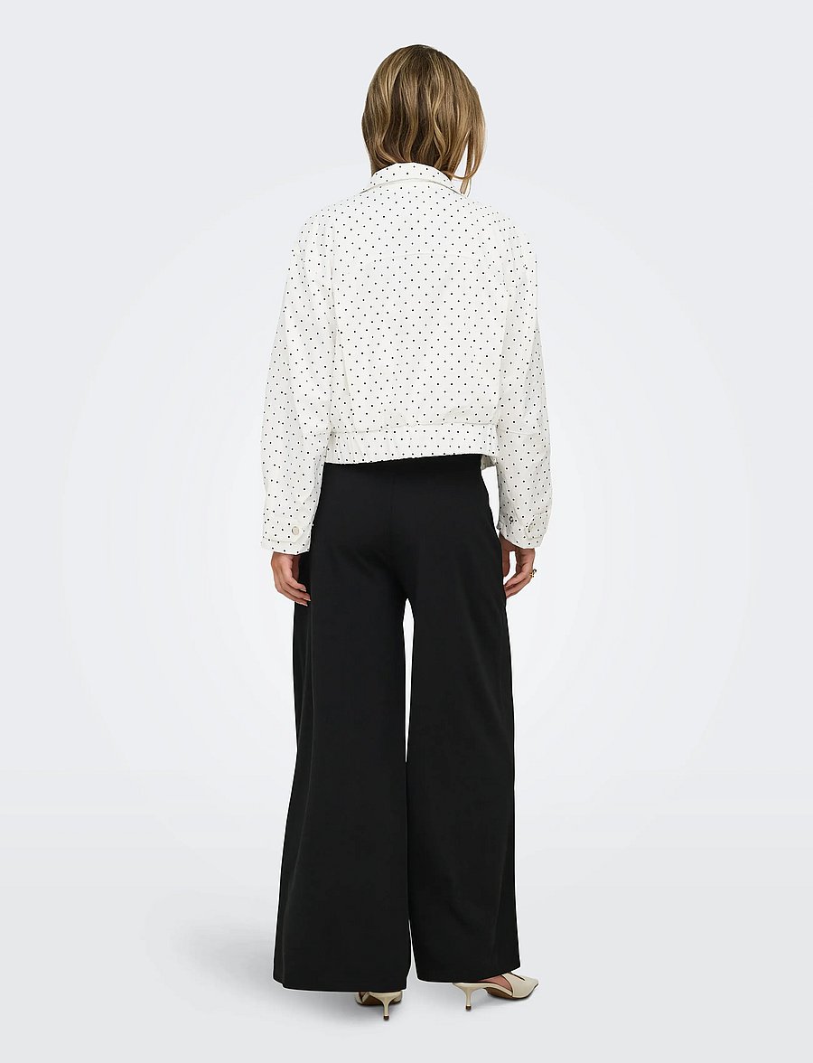 JDY - JDYNAOMI L/S JACKET WVN EXP - utilityjackor - cloud dancer - 3