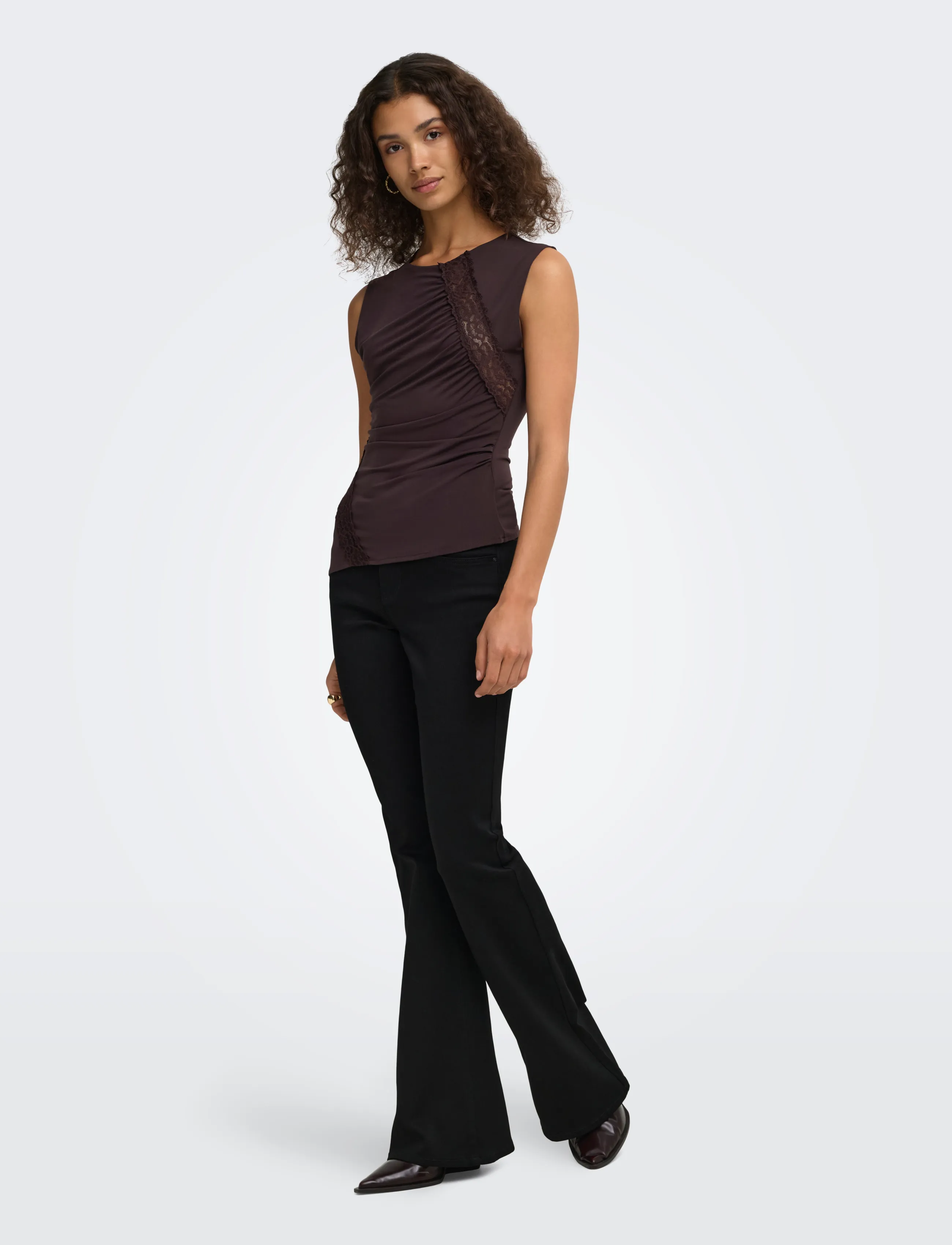 JDY - JDYMISTY S/L LACE DETAIL TOP JRS - chocolate plum - 4