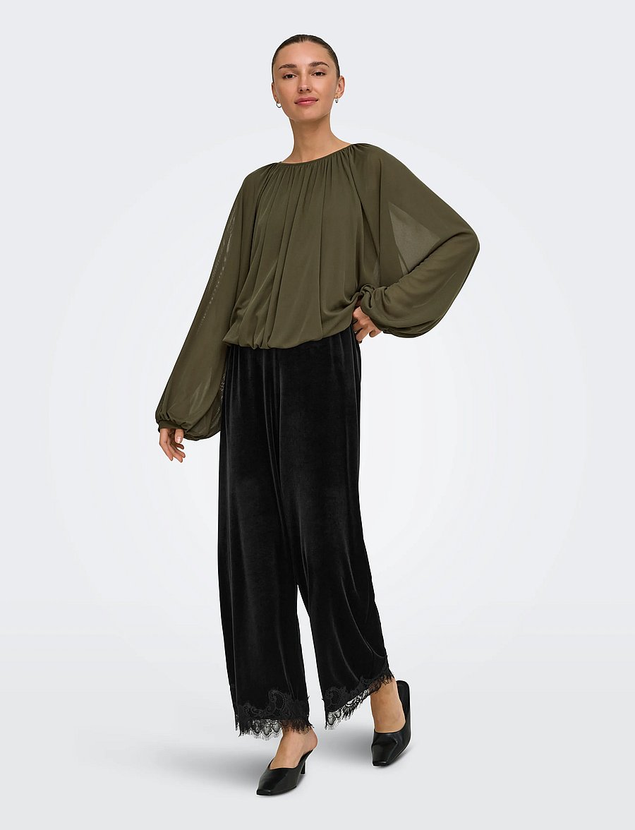 JDY - JDYVALERIE VELVET LACE PANT JRS - hose mit geradem bein - black - 4