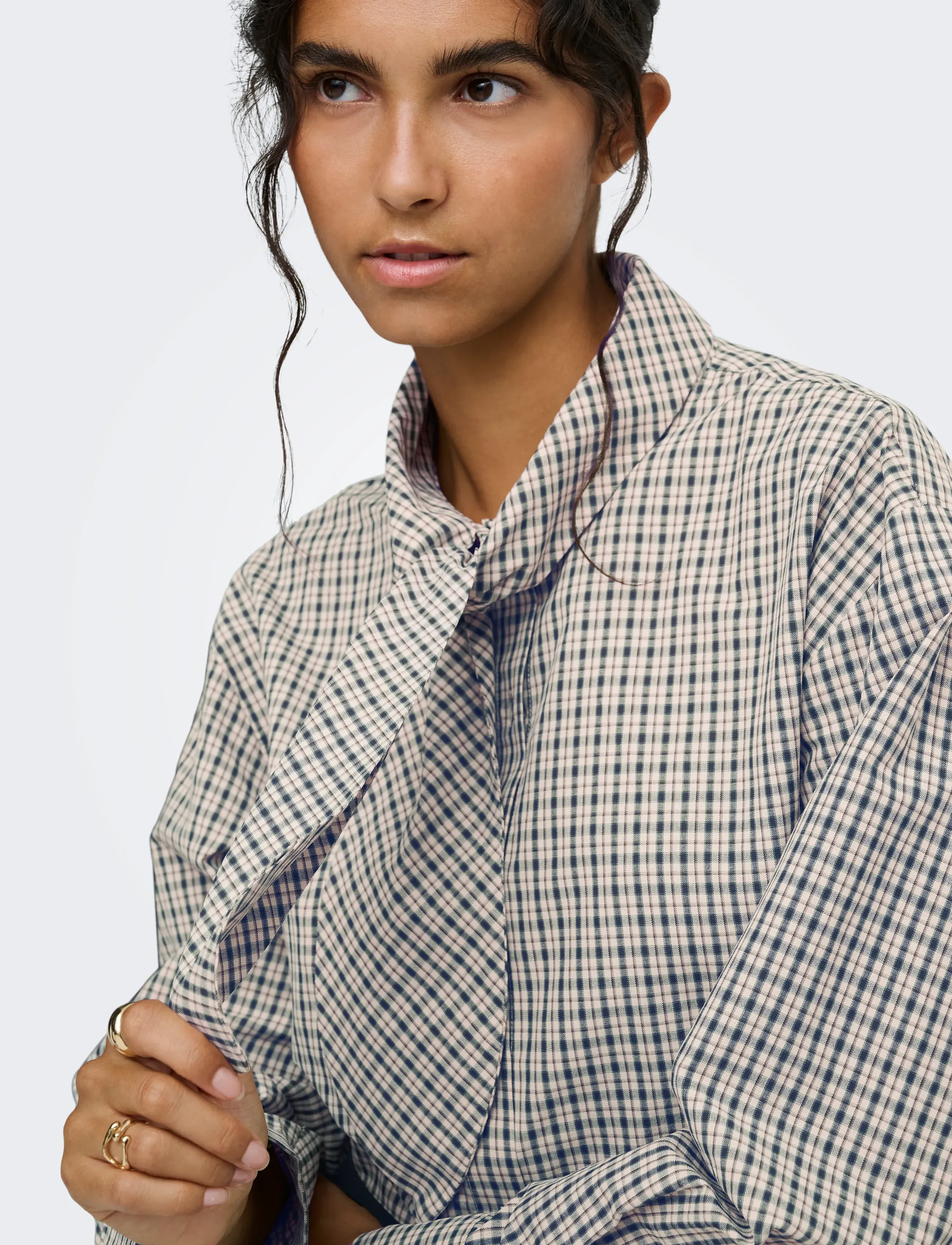 JDY - JDYVILDA L/S SCARF SHIRT WVN NOOS - langärmlige hemden - eggnog - 5