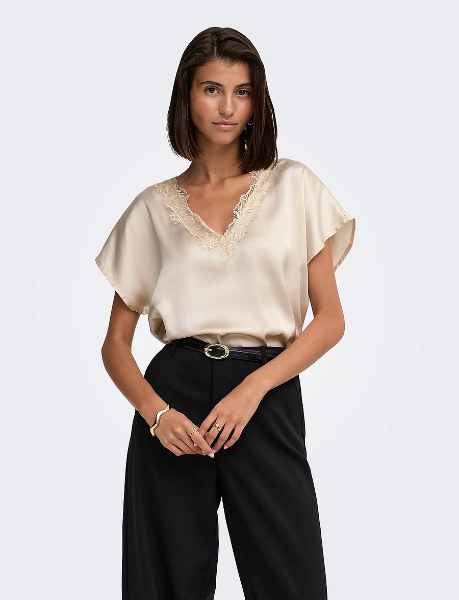 JDY - JDYFIFI S/S V-NECK TOP WVN - pumice stone - 0