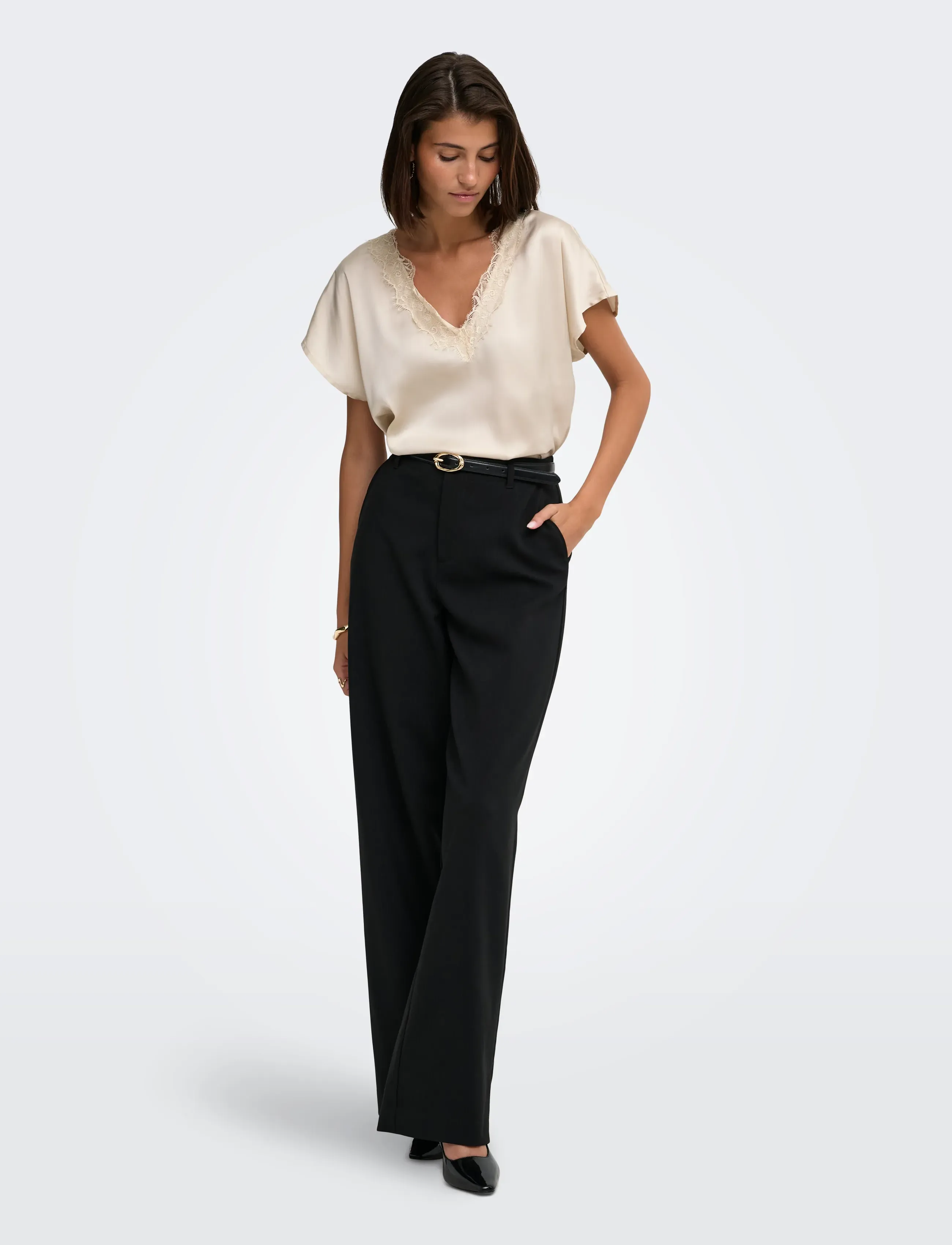 JDY Jdyfifi S/S V-Neck Top Wvn skjortor & blusar dam – bild 3