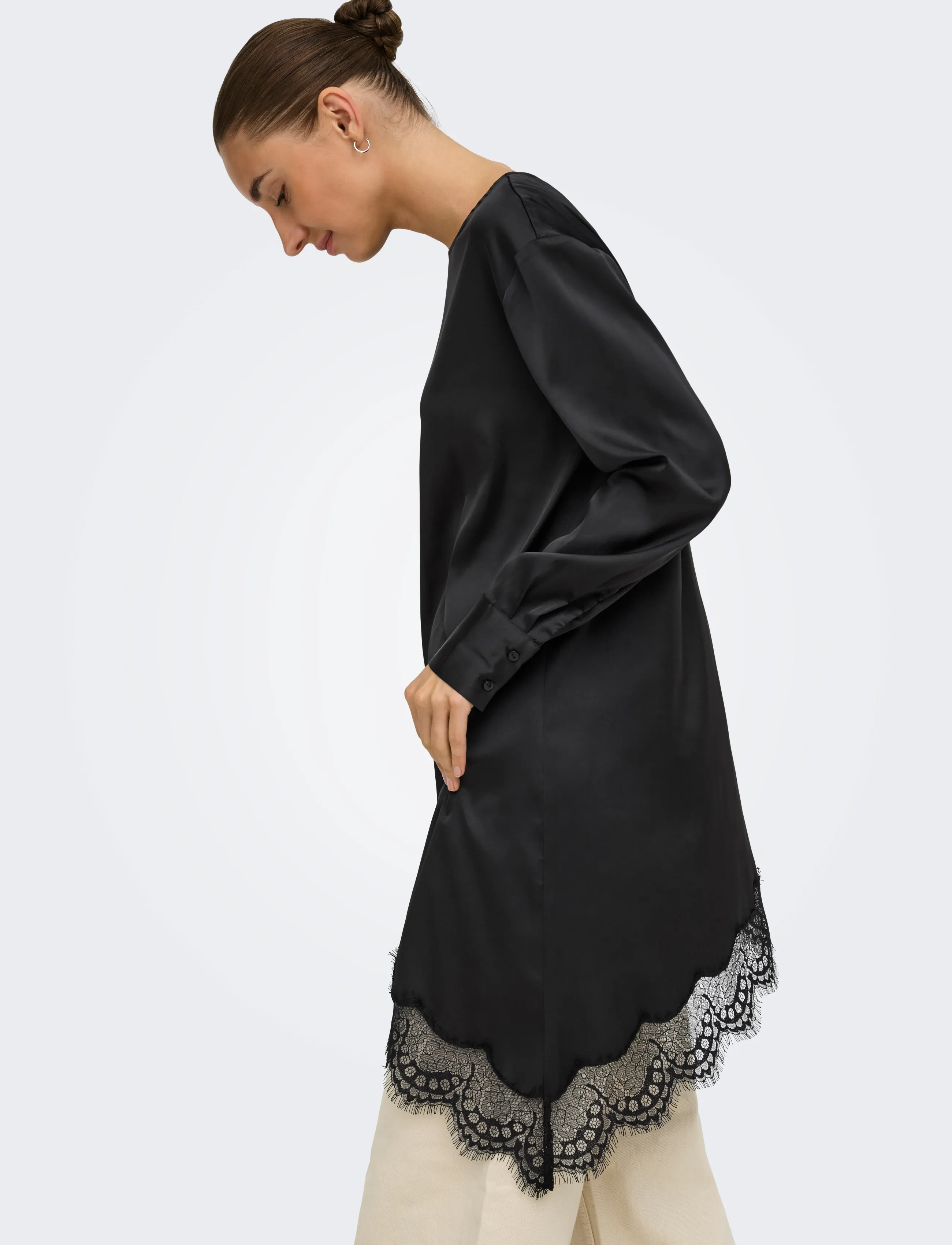 JDY Jdynaddy L/S Asym Long Top Wvn blusar dam – bild 6