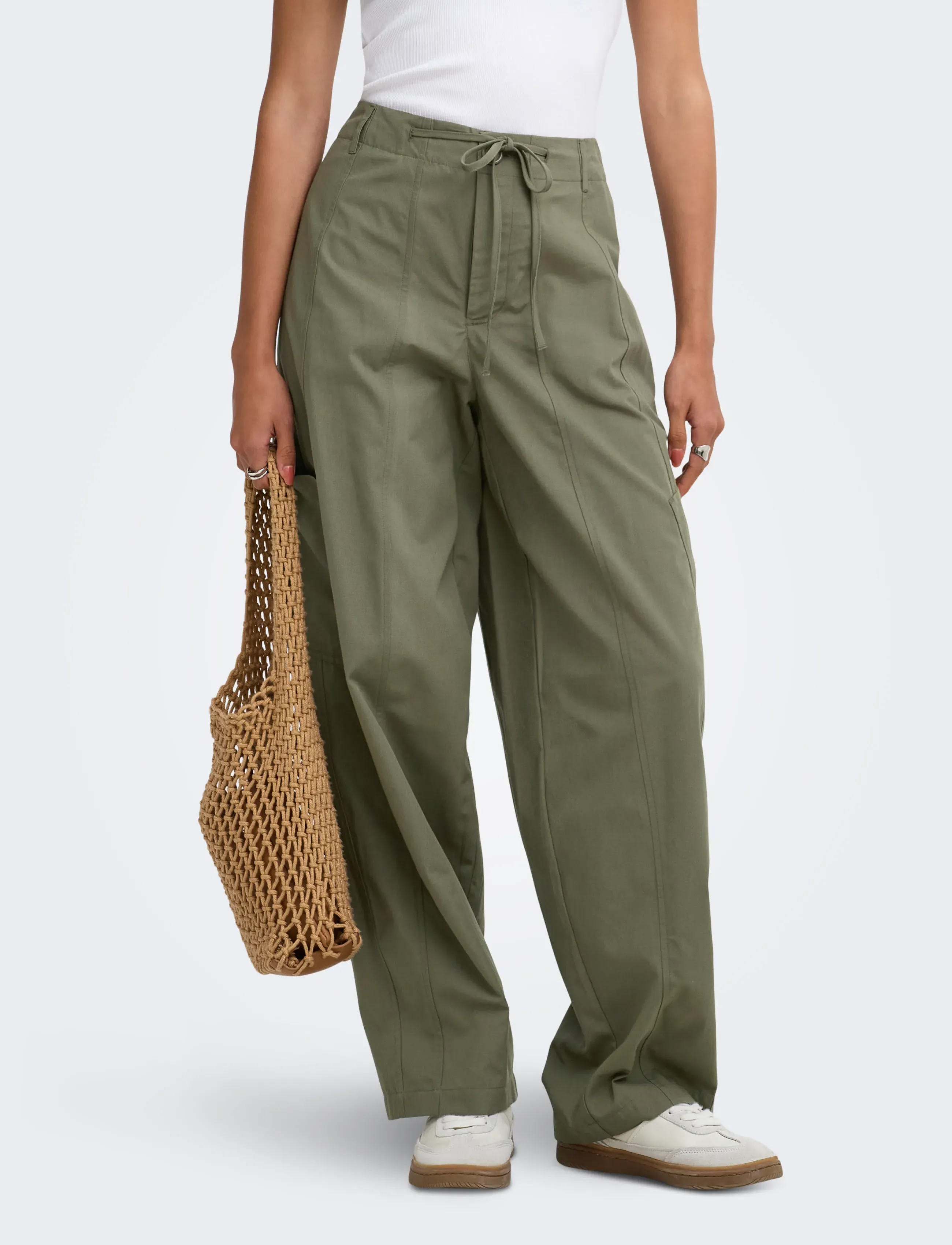 JDY JDYGEO MW CARGO PANTS WVN EXP NOOS - Bukser - KALAMATA / khaki/green