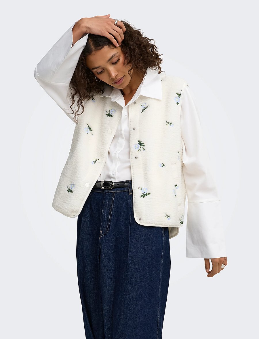 JDY - JDYSIMINA TEDDY FLOWER EMB WAISTCOAT OTW - teddy-vestid - marshmallow - 0