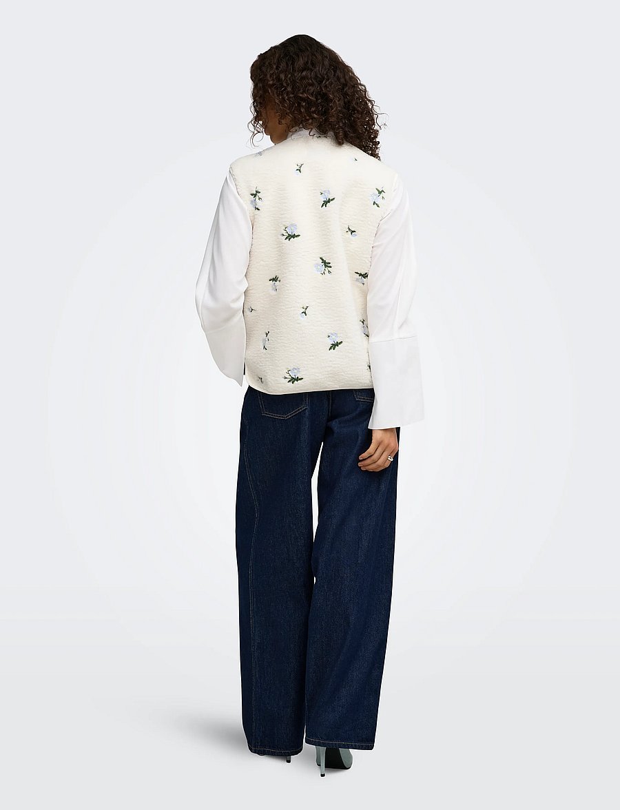 JDY - JDYSIMINA TEDDY FLOWER EMB WAISTCOAT OTW - teddy-vestid - marshmallow - 3