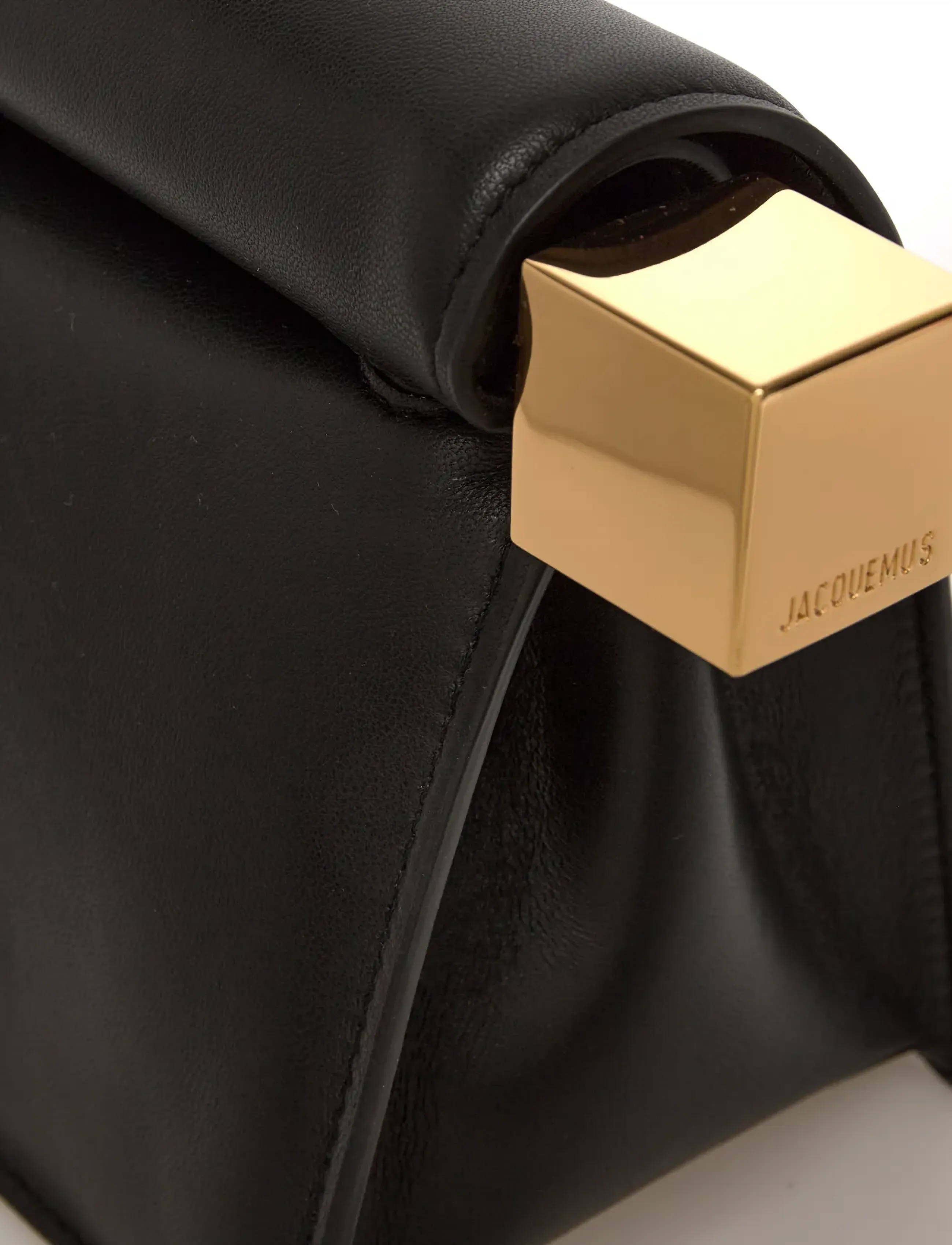 Jacquemus - La Pochette Rond Carré Clutch - besondere anlässe - black - 4