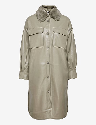 Sharon Faux Leather Shacket With Fur Collar - LæDerjakker