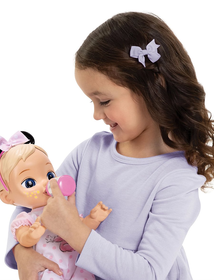 JAKKS - Disney Darlings - Deluxe Feature Doll : Minnie Caucasian (Blonde molded hair, blue-eyed) - puppen - multicoloured - 0