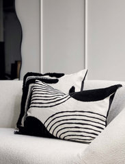 Jakobsdals - Cushion cover - Adore - pynteputer - black - 1