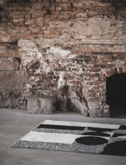 Jakobsdals - Carpet Forma - katoenen tapijten & voddentapijt - black - 3