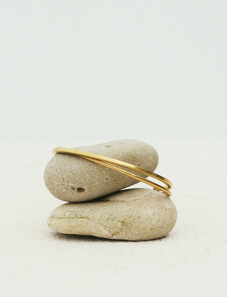 Jane Koenig - Olympia Bangle - gold - 3