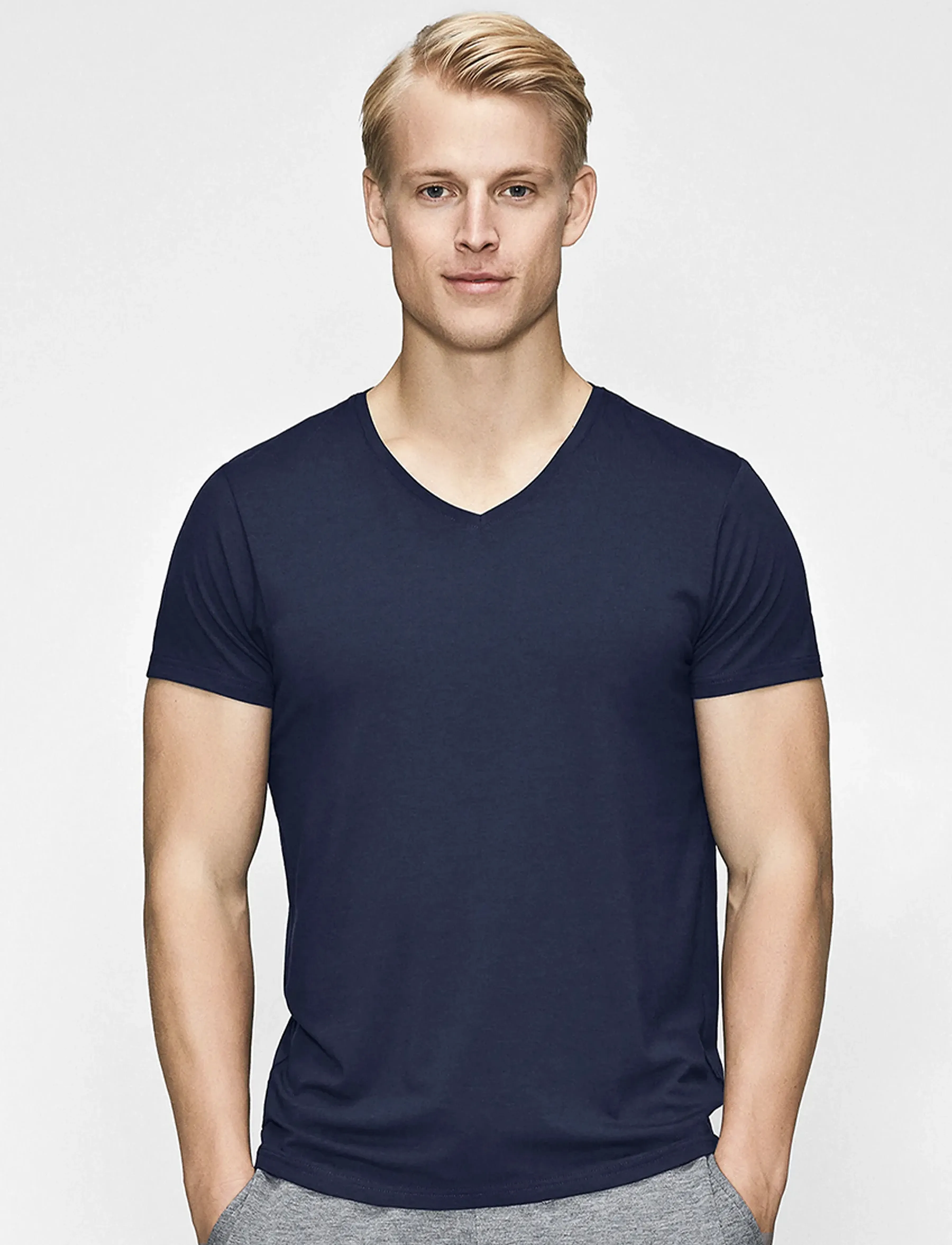 JBS of Denmark - JBS of DK V-neck - t-shirts à encolure en v - navy - 3