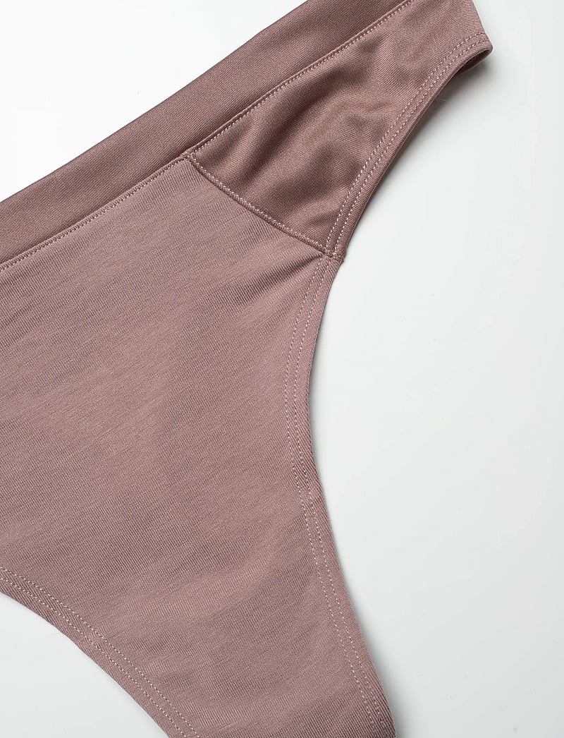 JBS of Denmark - JBS of DK string - stringid - rose - 4