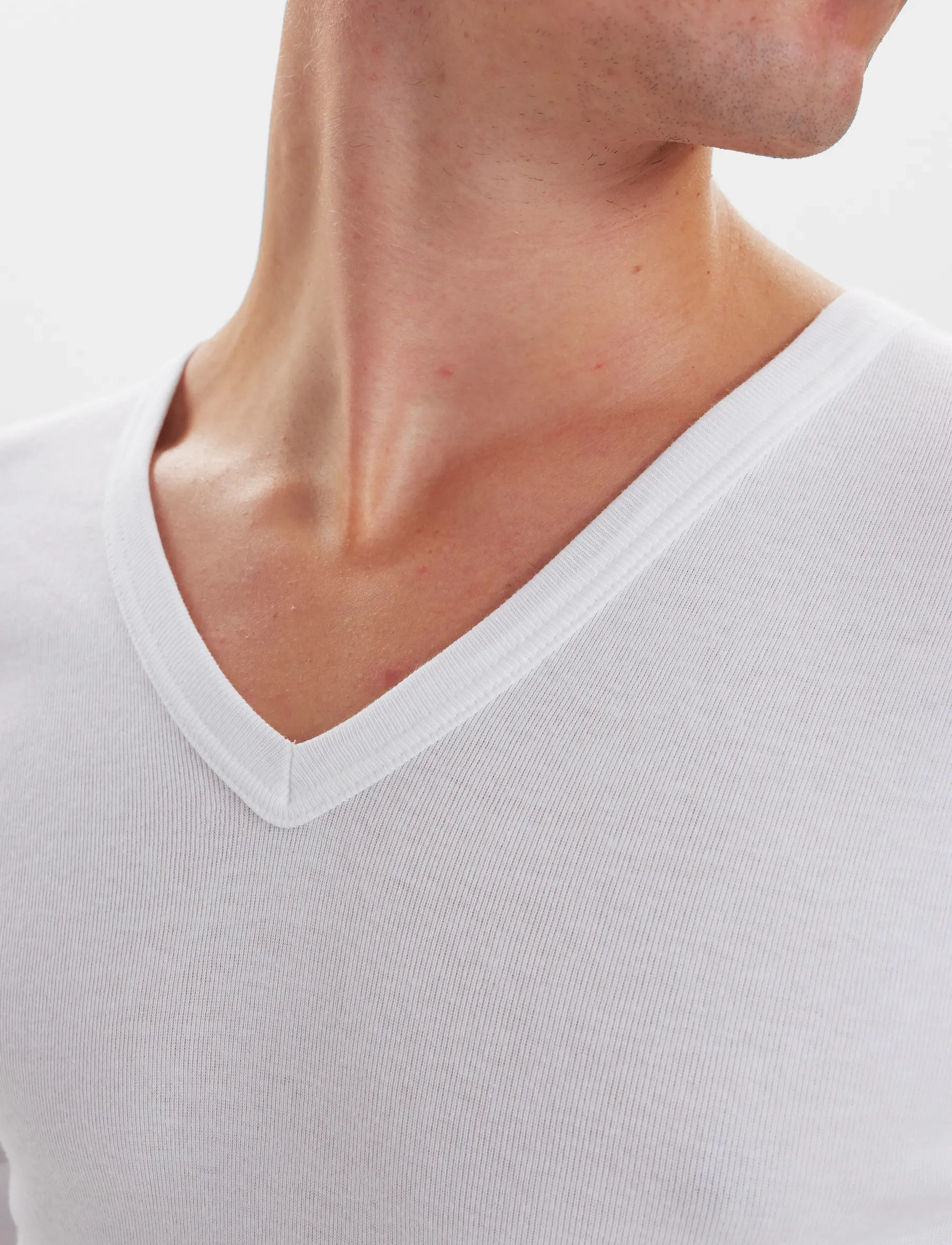 JBS - JBS t-shirt V-neck original - t-shirts mit v-ausschnitt - white - 5