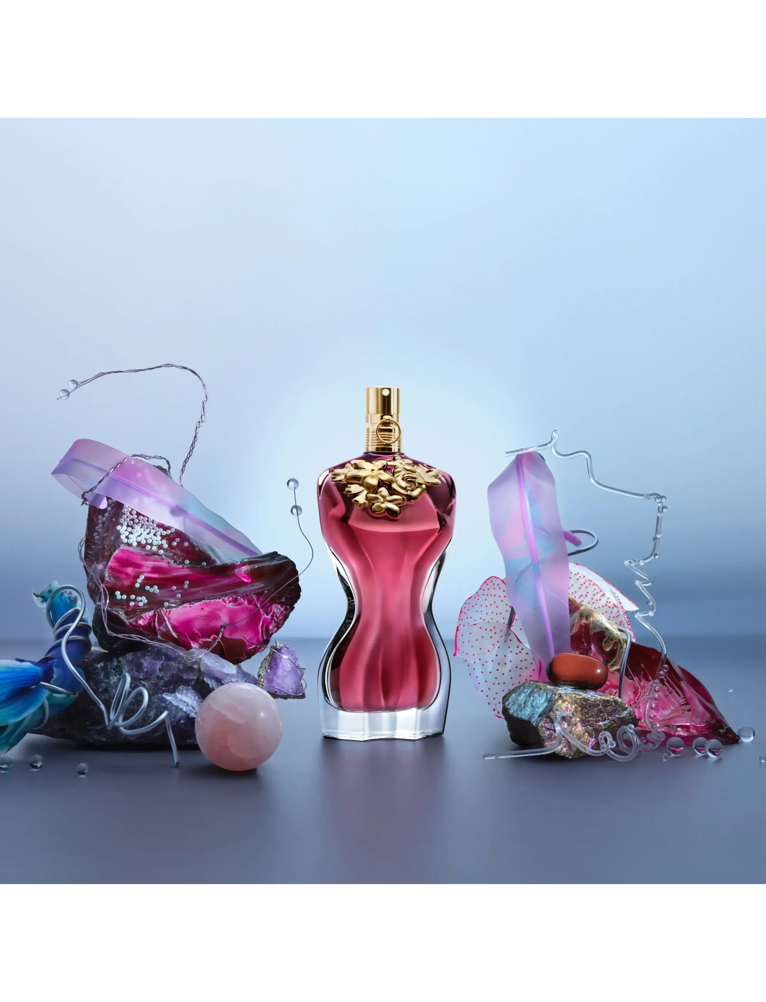 La Belle Eau de Parfum Doftnoter av Päron, Saftig Bergamott och Eldig Vanilj 8