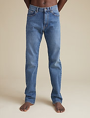 Jeanerica - AM001 - regular jeans - mid vintage - 2