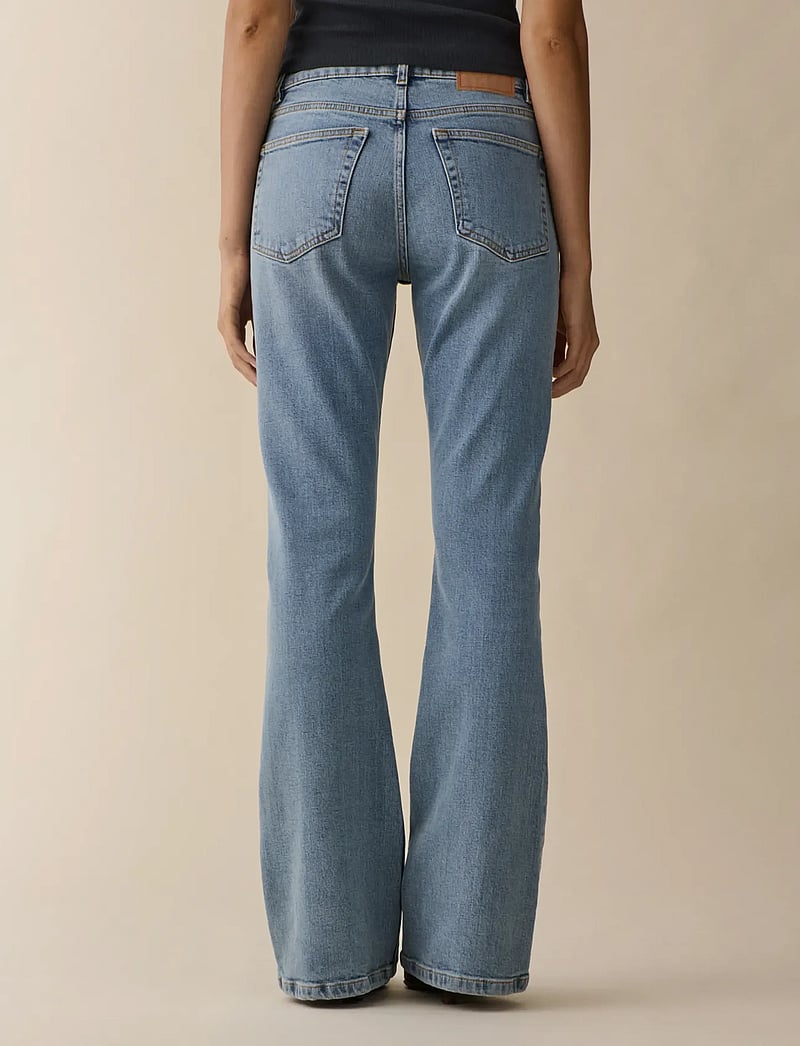 Jeanerica - Moda - jeans - azurro vintage - 4