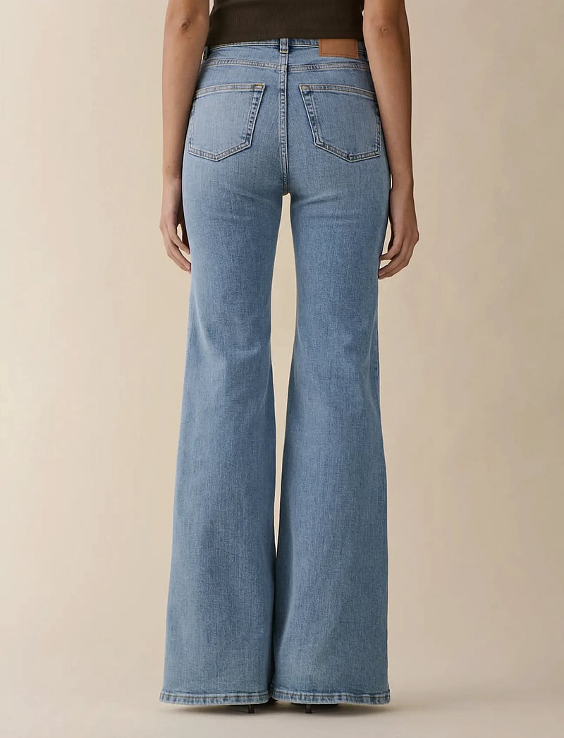 Jeanerica - Fuji - jeans - light classic vintage - 4