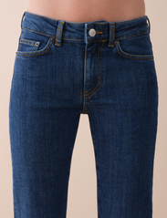 Jeanerica - EW009 Eiffel Low Jeans - proste dżinsy - vintage 95 - 6