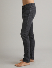 Jeanerica - SM001 Slim Jeans - chemises basiques - blackvintage82 - 3