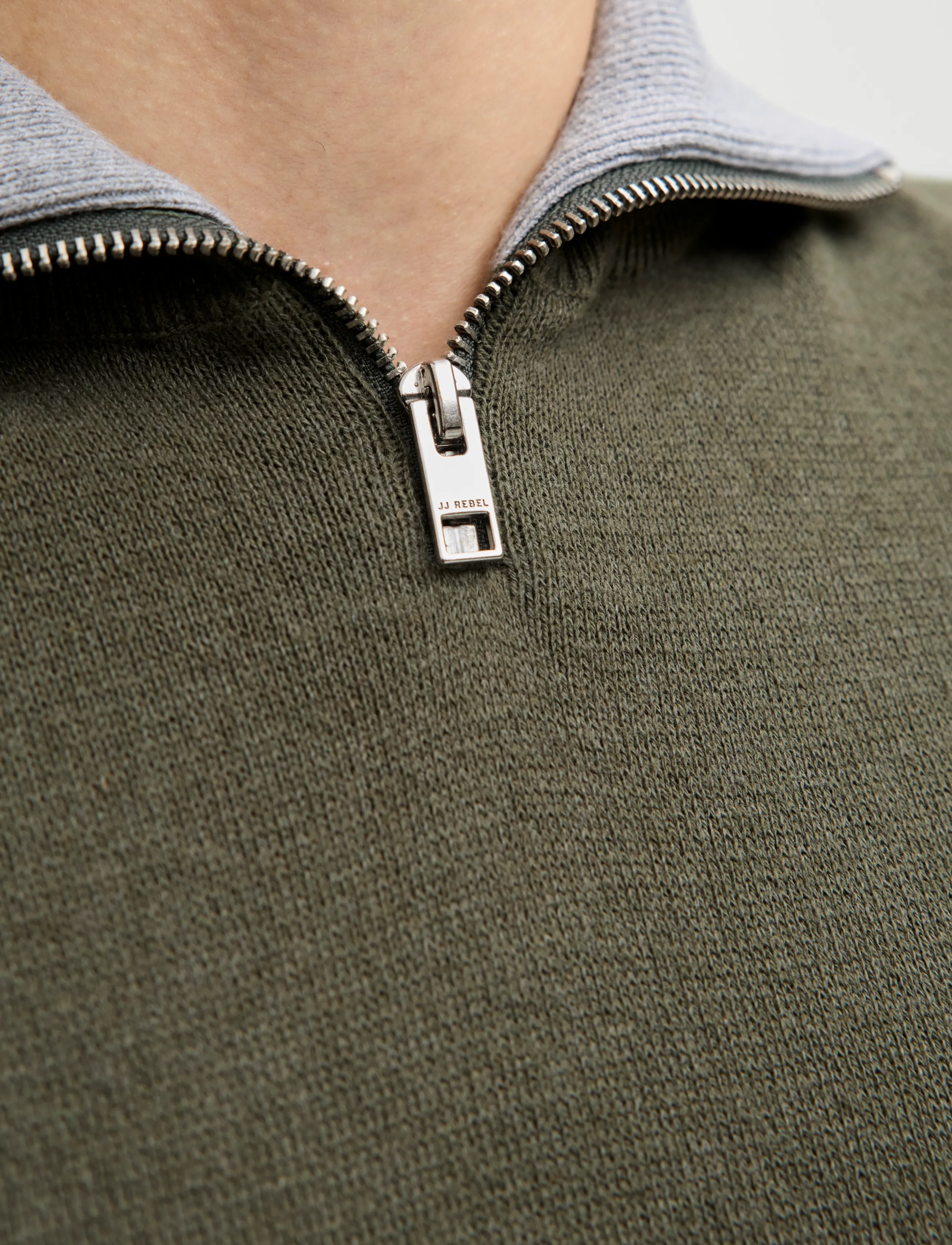 JJ REBEL - JREBBEATON KNIT HALF ZIP - beetle - 4