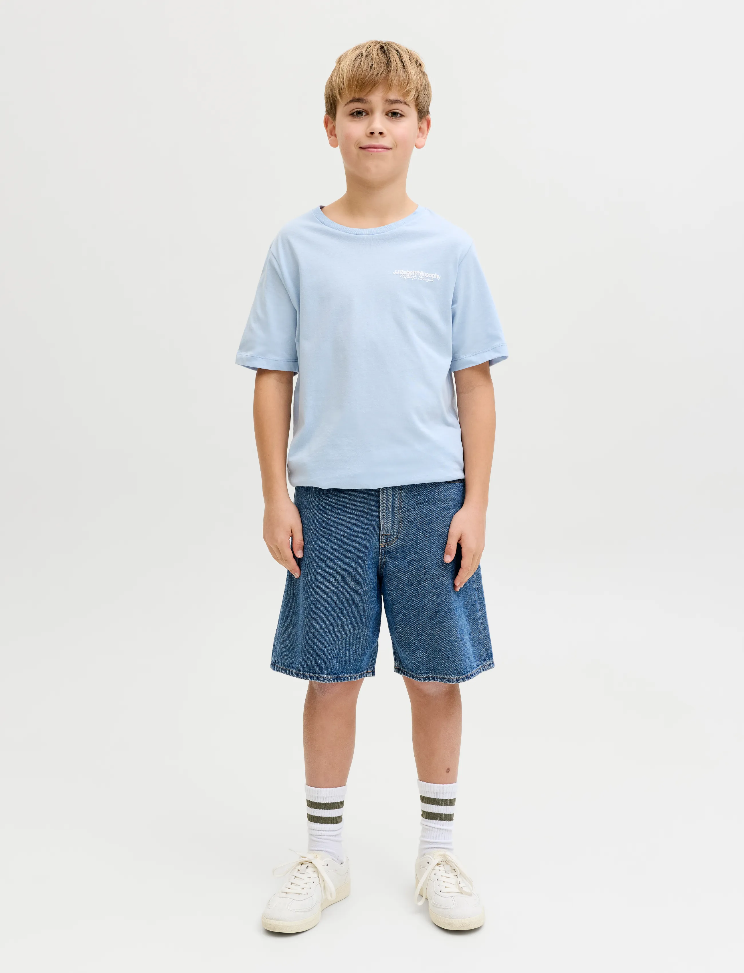 JJ REBEL - JREBTAYLOR JJCRAFT SHORTS AKM 635 SN JNR - jeansshorts - blue denim - 4