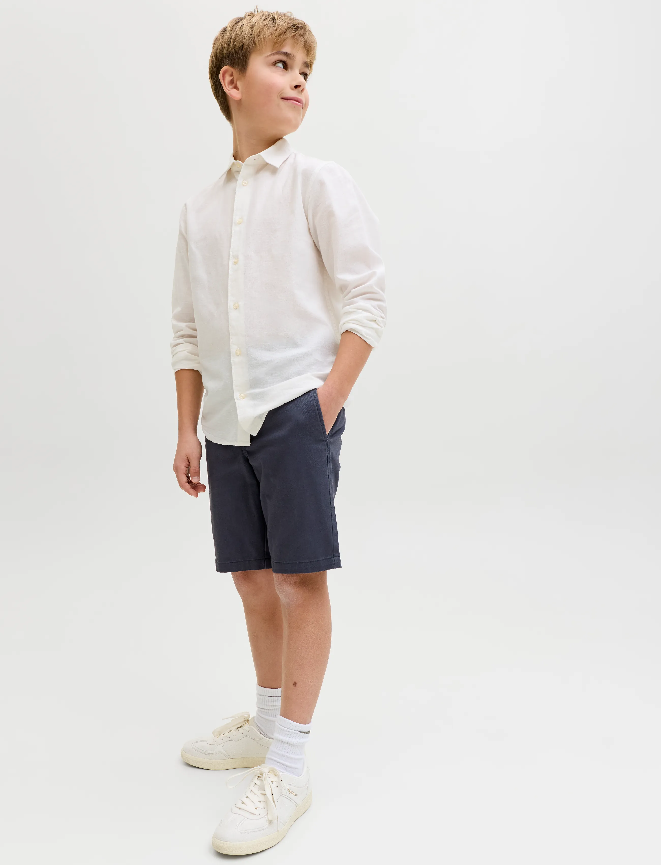 JJ REBEL - JREBSHARP CHINO SHORT JNR - chino shorts - navy blazer - 5