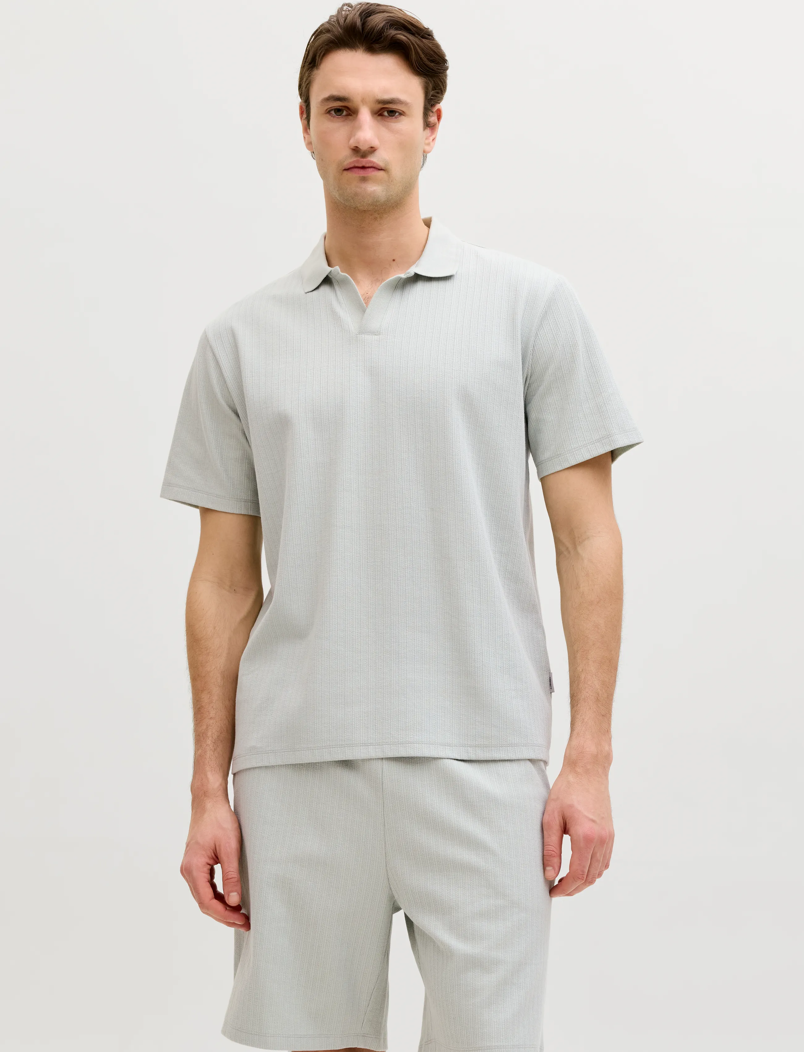 JJ REBEL JREBDENVER SPLIT NECK SS TEE - Tøj - AQUA GRAY / grey