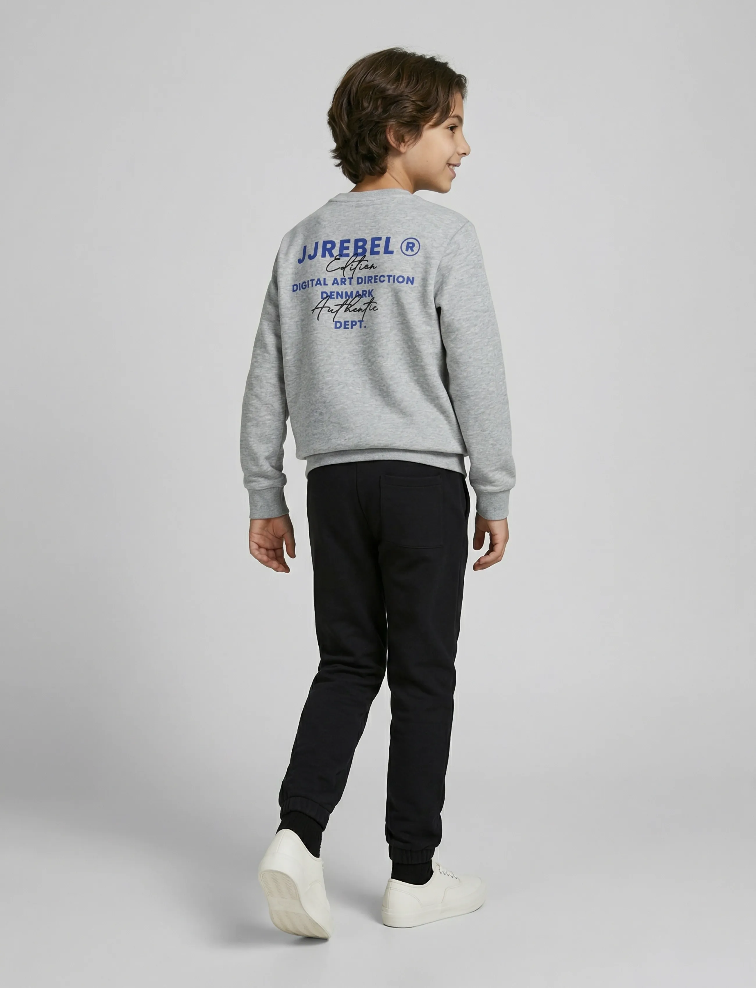 JJ REBEL - JREBGORM REG REBEL LOGO SW PANT NOOS JNR - lowest prices - black - 3