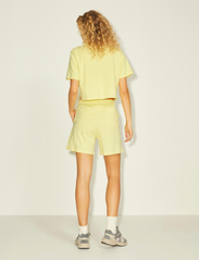 JJXX - JXBARBARA HW RELAXED VINT SHORTS - lowest prices - elfin yellow - 3