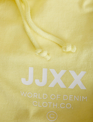 JJXX - JXBARBARA HW RELAXED VINT SHORTS - zemākās cenas - elfin yellow - 6