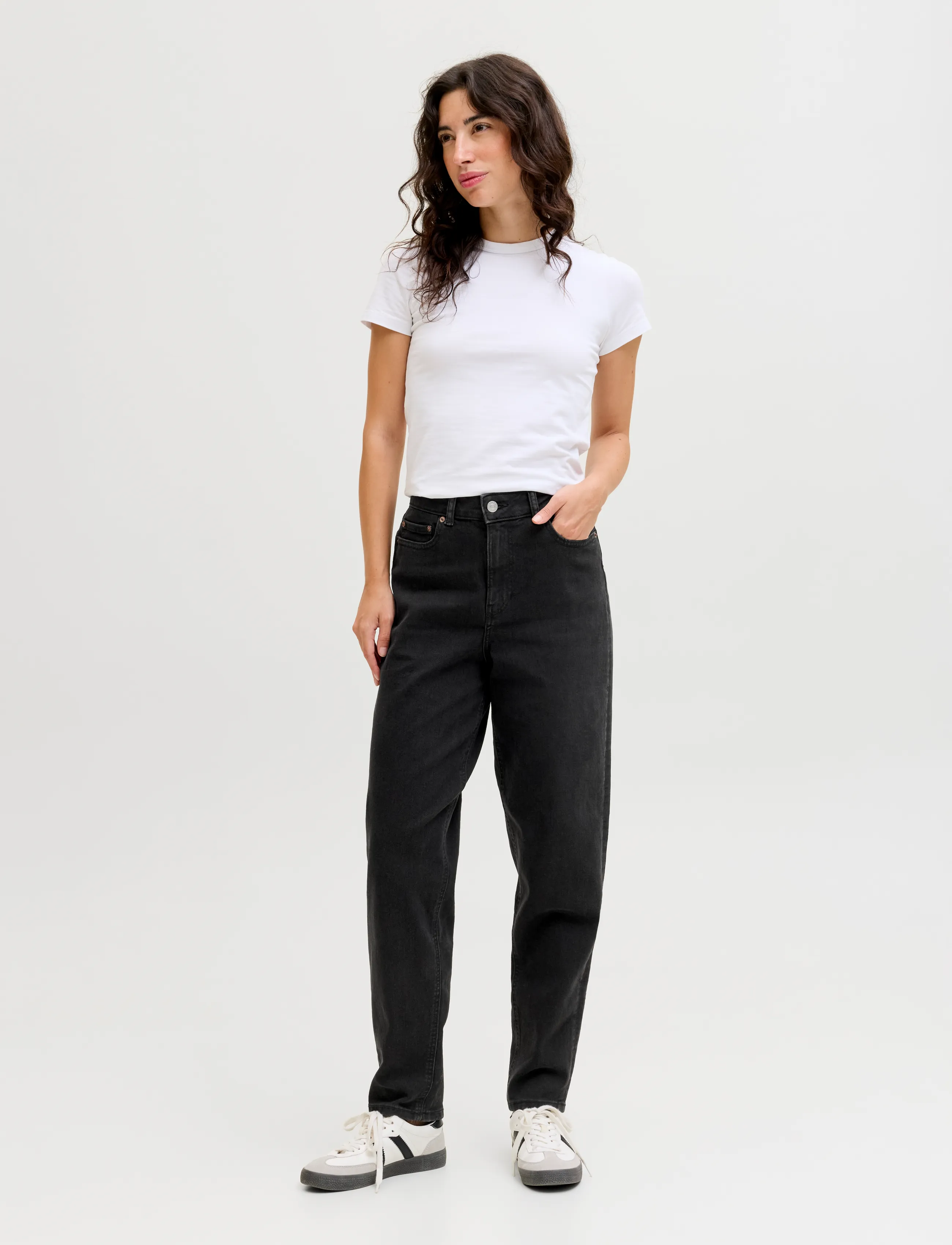 JJXX - JXLISBON MOM HW C4143 JEANS DNM NOOS - schmal zulaufende jeans - black denim - 4