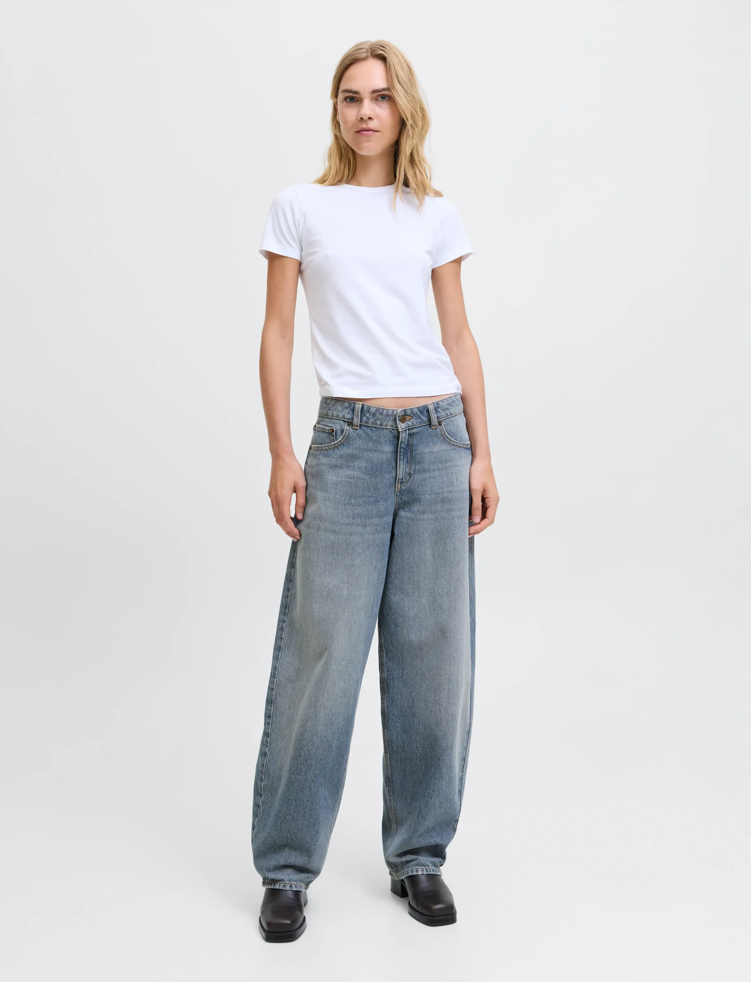 JJXX - JXFUJI BARREL MW JEANS R251 DNM NOOS - jeans barrel - medium blue denim - 4