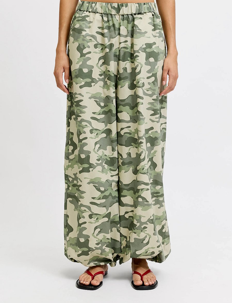 JJXX - JXSARA BALLON MW PANTS WVN LN - hosen mit geradem bein - olive night - 0