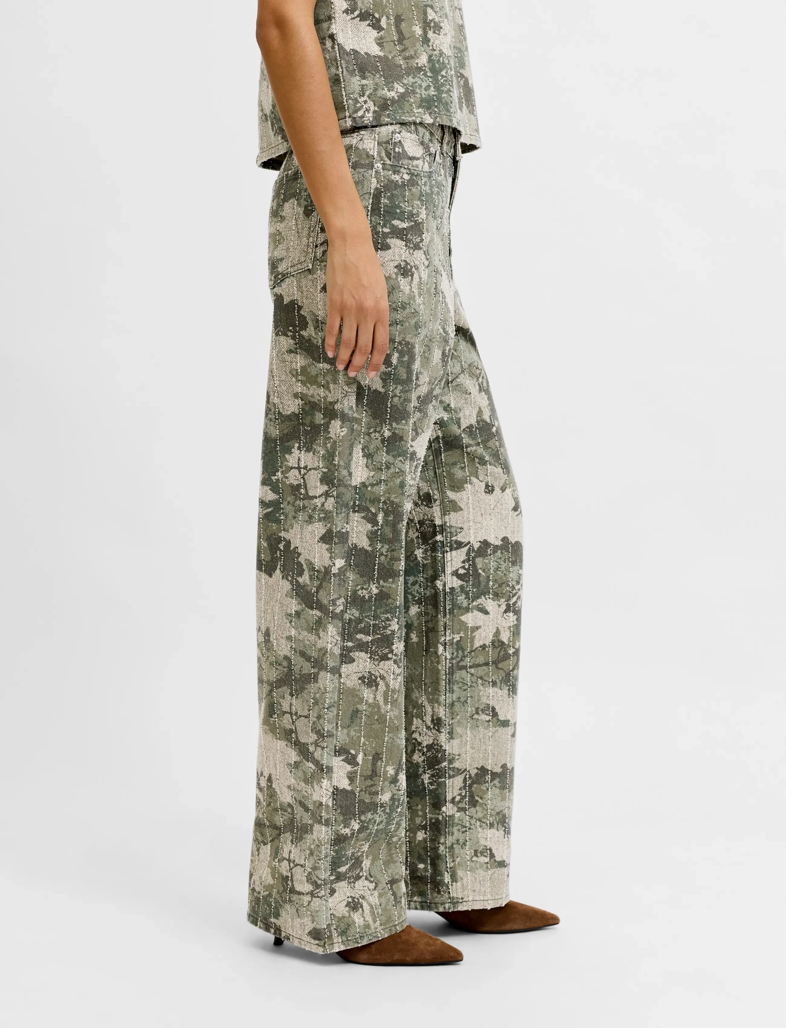 JJXX - JXZOE SILLE WIDE AOP HW PANTS PNT LN - pantalons larges - dusky green - 5