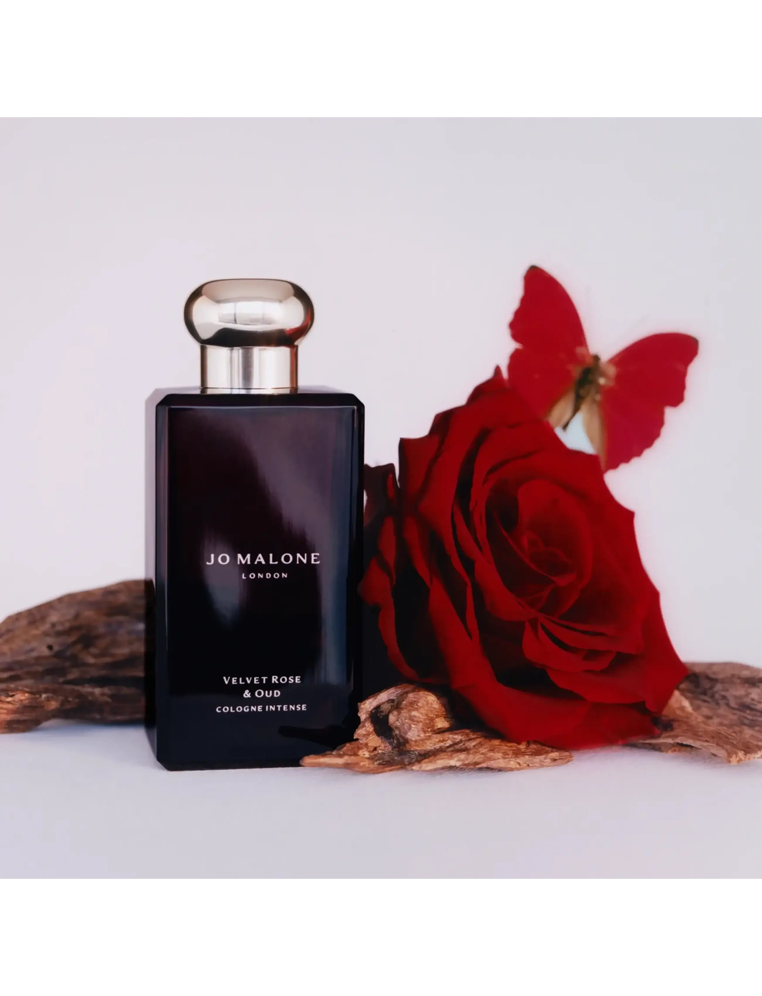 Velvet Rose & Oud Cologne Intense 4