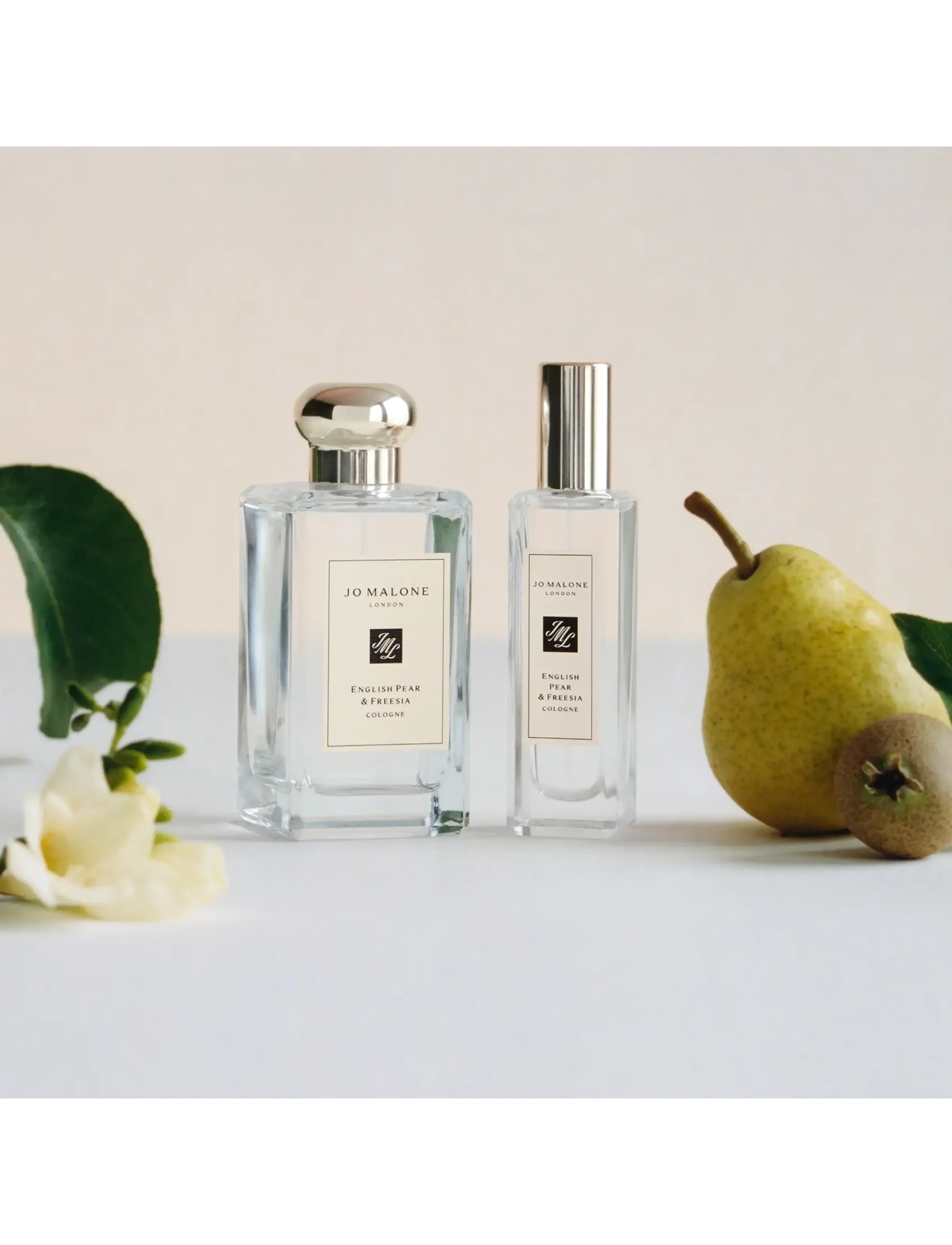 English Pear & Freesia Cologne 6