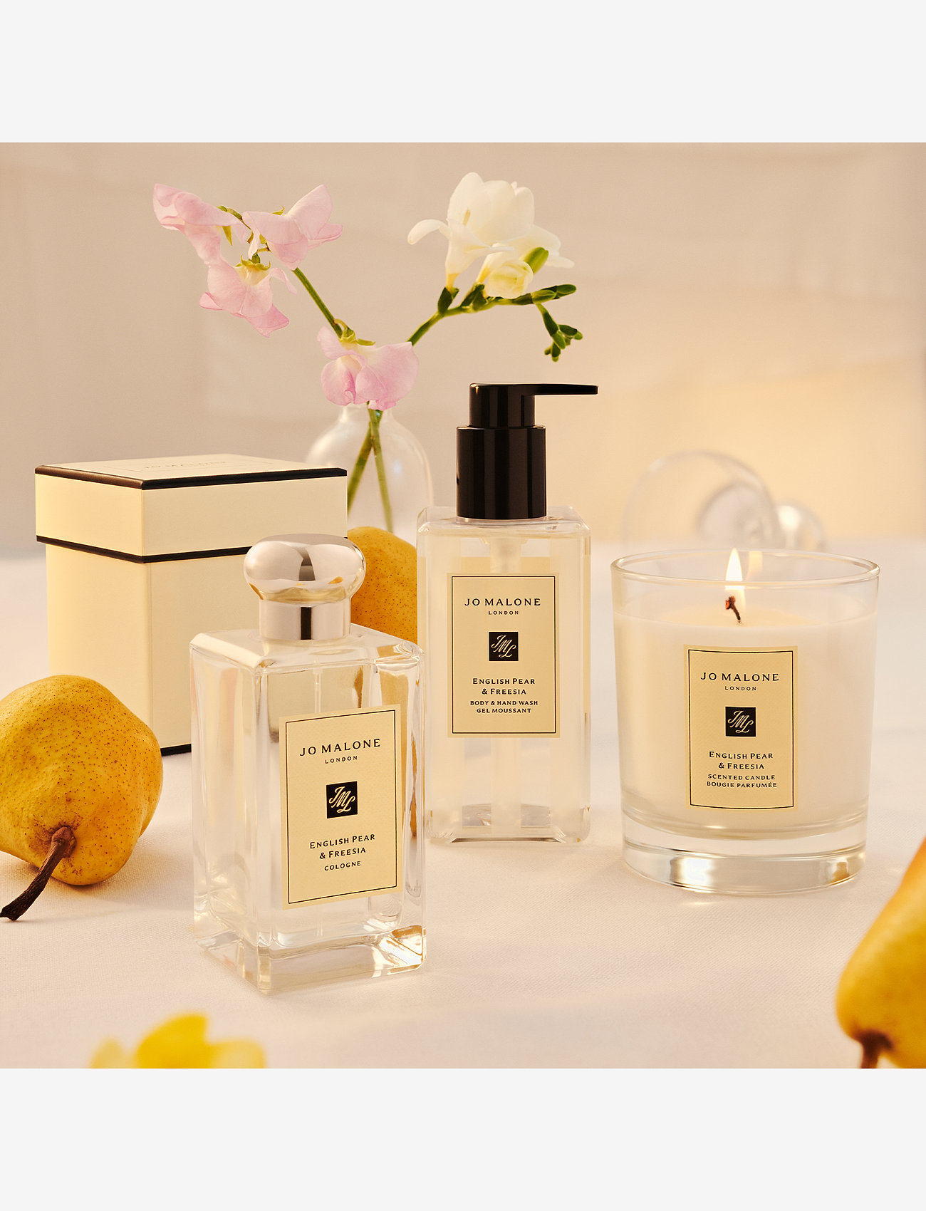 Jo Malone London - English Pear & Freesia Scented Classic Candle - unisex - clear - 2