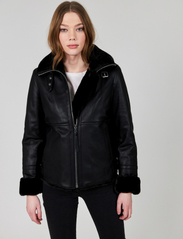 Jofama - Alice Leather Bomber Jacket - spring jackets - black - 3
