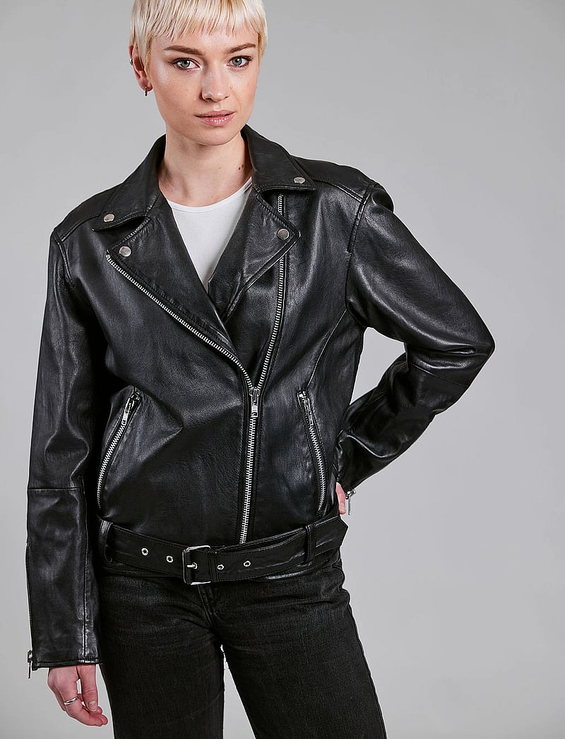 Jofama - Tessa Belted Oversized Biker - skinnjackor - black - 4