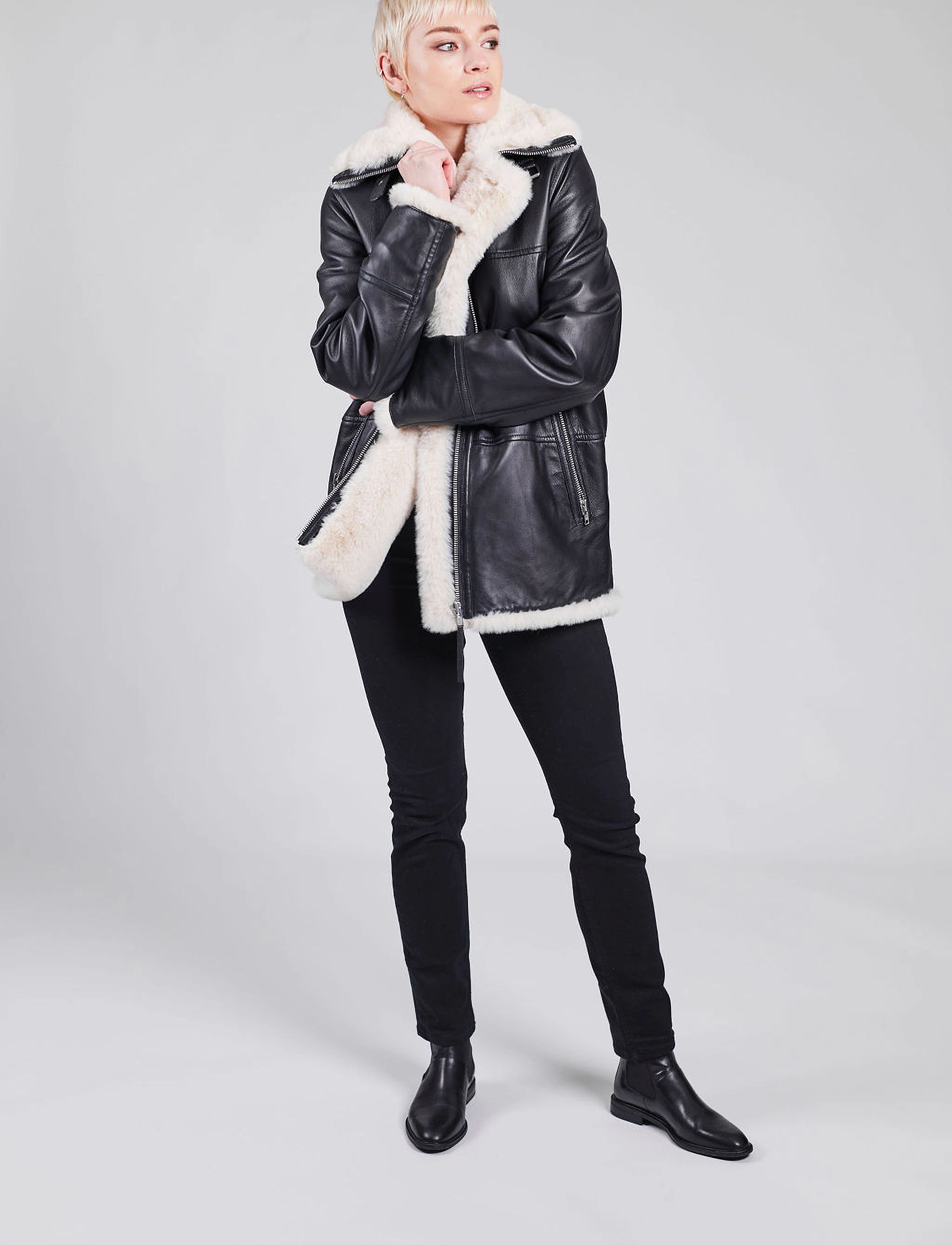 Jofama Debbie Shearling Jacket, 38, Black, Frakker > Vinterfrakker, Dame