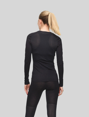 Johaug - Lithe Tech-Wool Long Sleeve - iekšējais slānis – augšdaļas apģērbs - black - 3