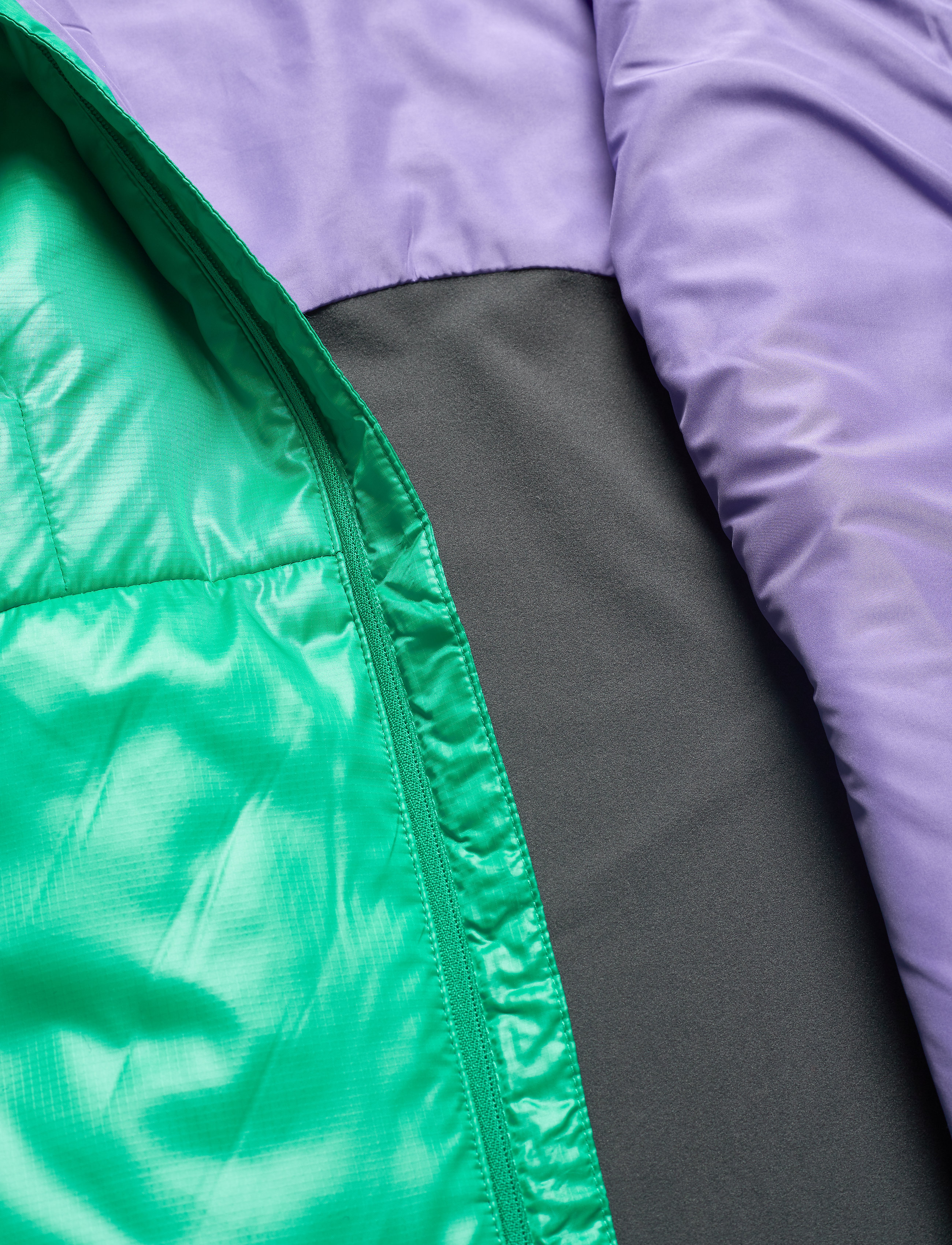 Johaug - Element Primaloft jacket - bgree - 5